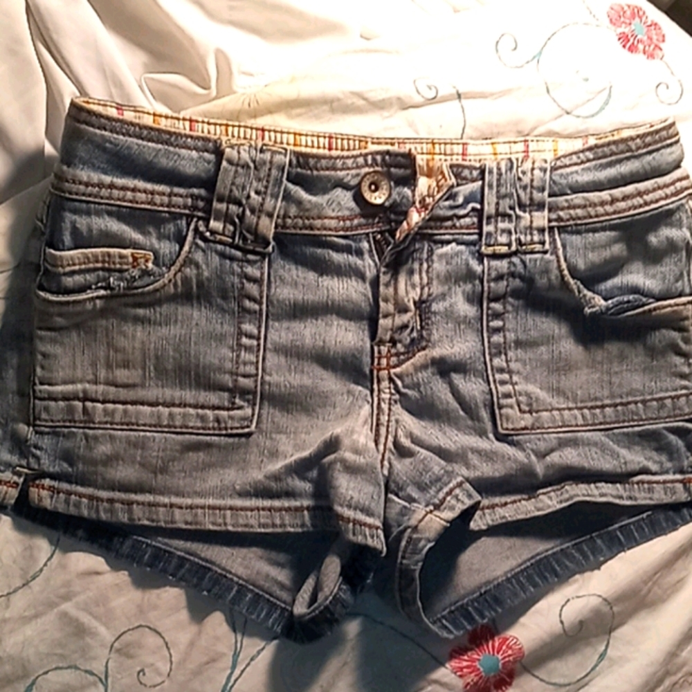 ZANADI JEANS SHORTS